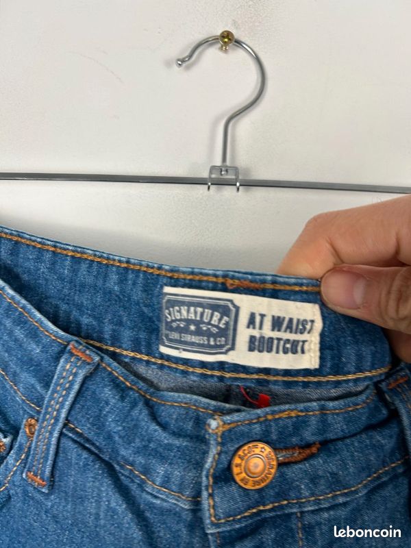 Jean Levi's Femme Bleu W30 | At Waist Bootcut | Taille FR40 | Très Bon État | GLP1242 (image 4)
