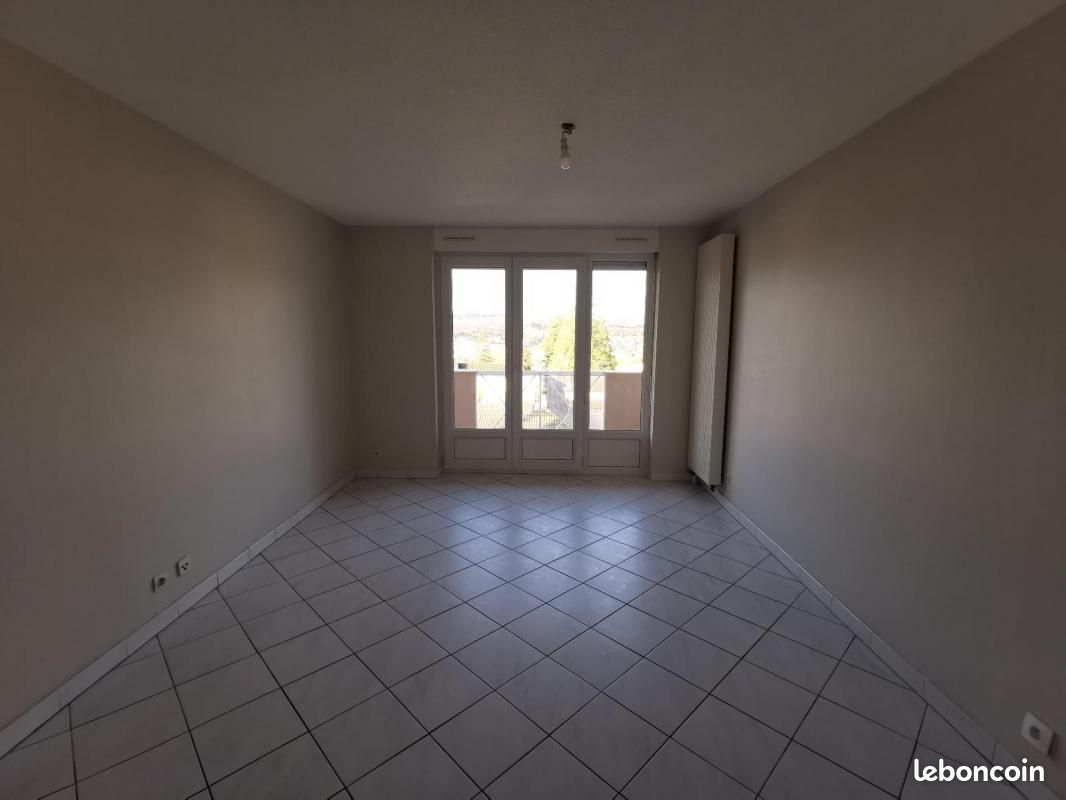 Appartement a louer oyonnax - 3 pièce(s) - 62 m2 - Surfyn