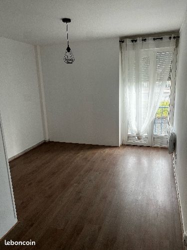 Appartement a louer fleury-les-aubrais - 2 pièce(s) - 40 m2 - Surfyn
