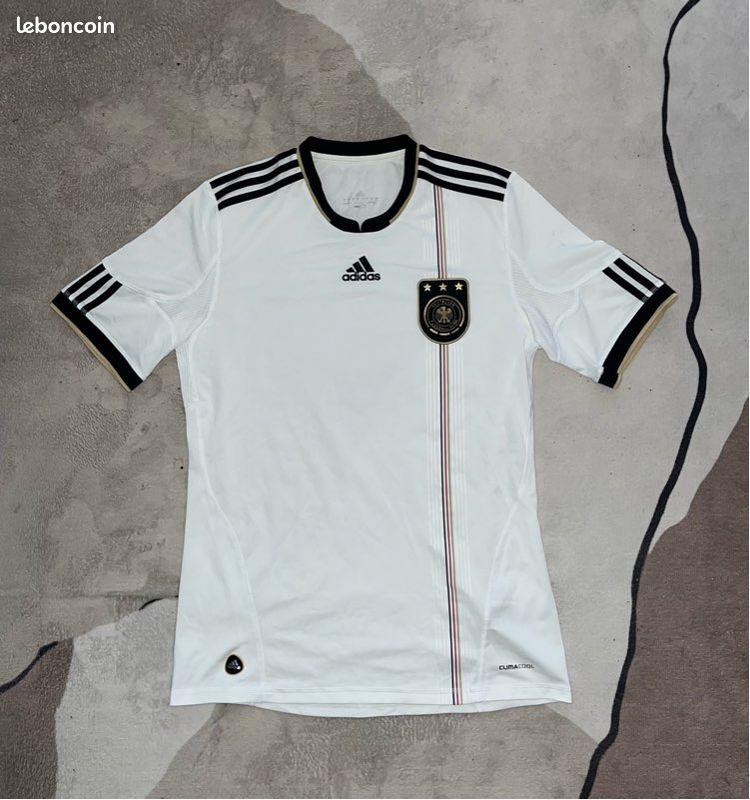 Maillots de football de Maillot Allemagne Retro Vintage 2025-2026 – Foot Sport