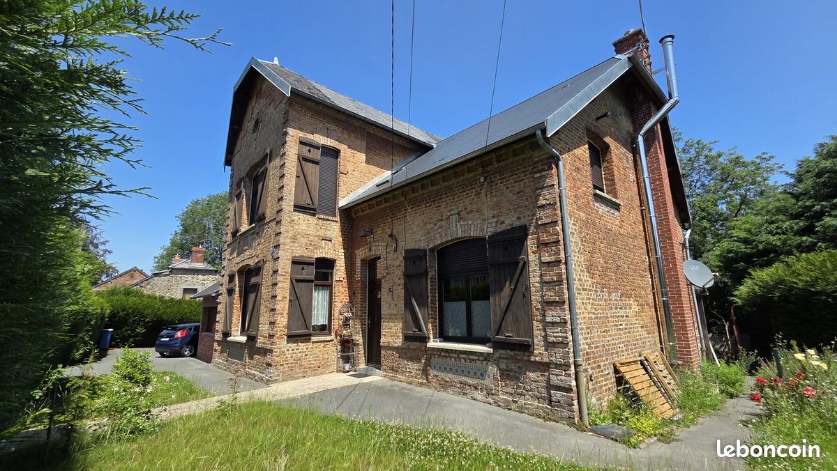 Maison 7 pièces 170 m² · à Saint-Michel · 170 m² · 132 000 €