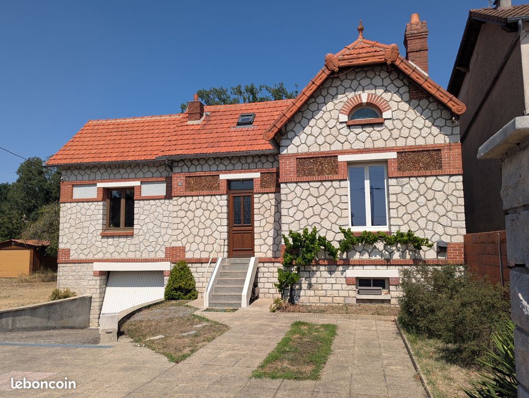 Maison 6 pièces 107 m² · à Chalette sur Loing · 107 m² · 278 000 €