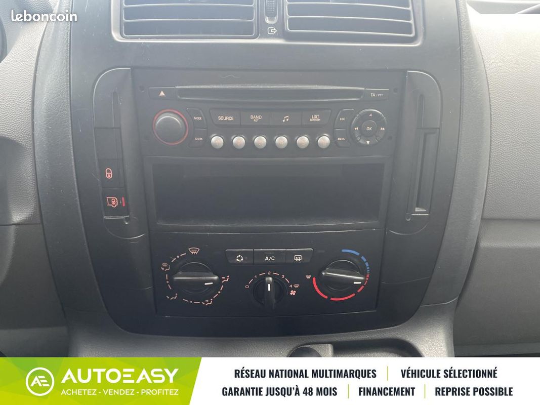 Peugeot Expert 2.0 HDi FOURGON COURT 120 CV FRIGORIFIQUE — HOMOLOGATION 11/29 (image 15)
