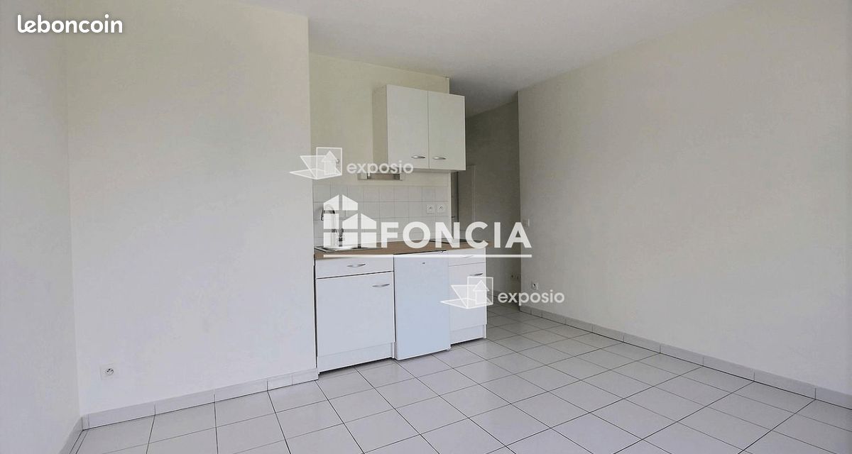 Appartement 1 pièce 21 m² · à Fontaine · 21 m² · 415 €/mois