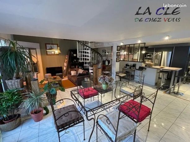 Duplex 6 pièces 128 m²
