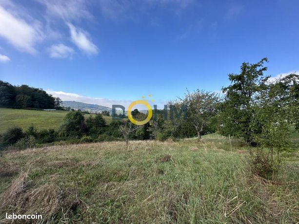 Terrain 950 m² Unieux