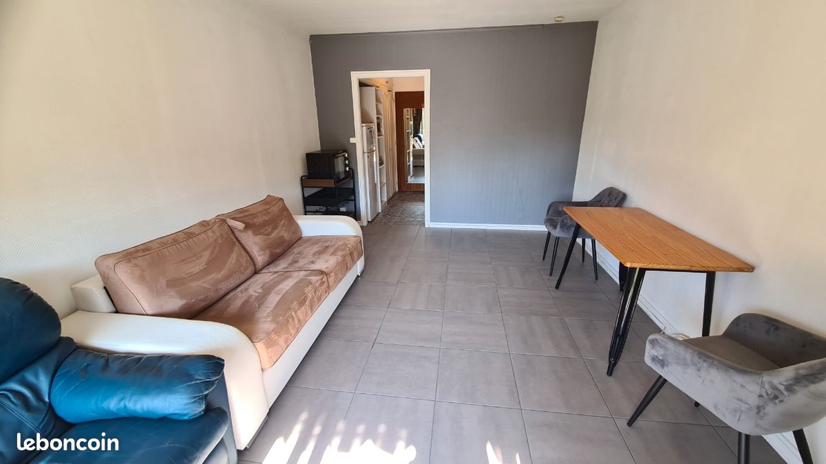 Appartement 1 pièce 24 m² · à Peymeinade · 24 m² · 610 €/mois
