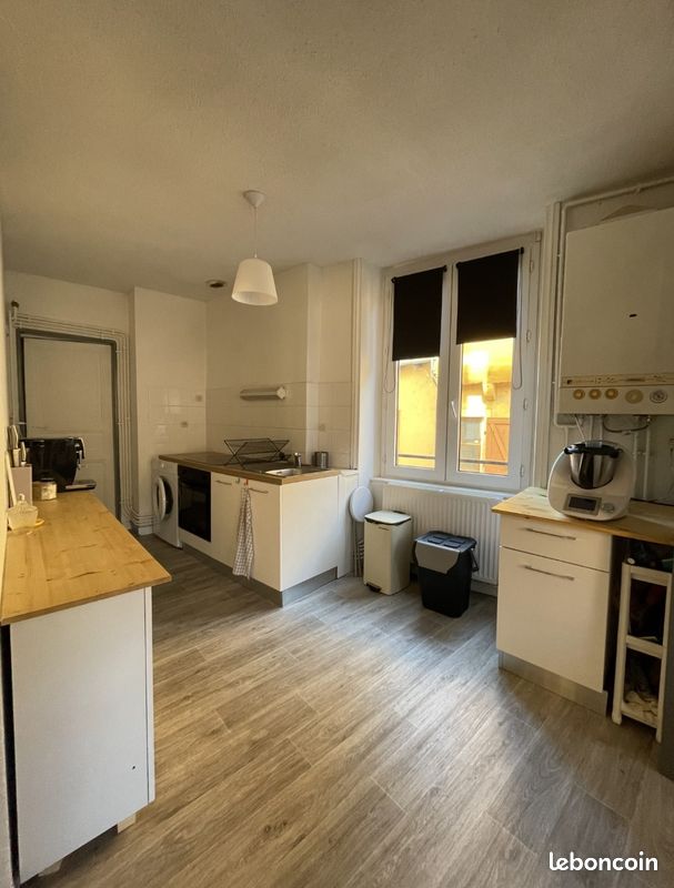 Appartement 4 pièces 61 m² · à Charlieu · 61 m² · 550 €/mois
