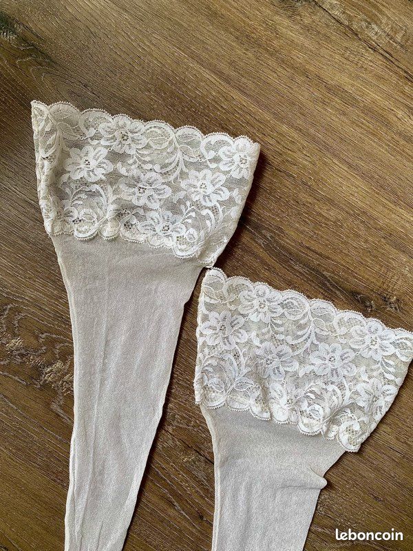 Bas Autofixants Femme Taille 3 (39-42) Couleur Naturelle - Très Transparents