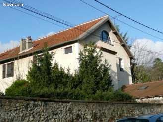 Appartement 2 pièces 59 m² · à Corbeil-Essonnes · 59 m² · 880 €