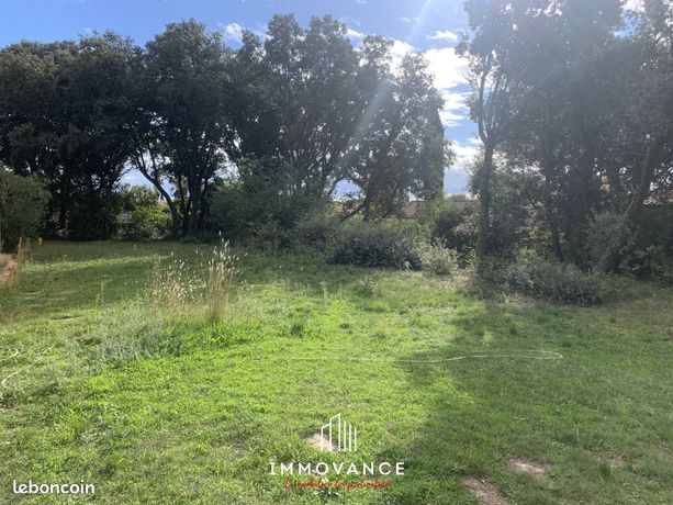 Terrain 800 m² Le Crès