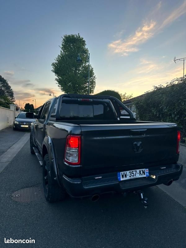 Dodge Ram 5.7 V8 BIG HORN / PAS DE MALUS PRINS STOCK (image 6)