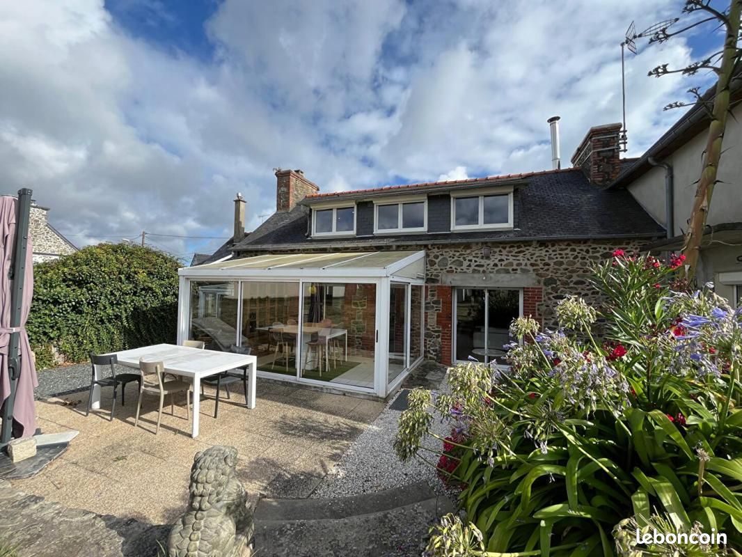 Maison 4 pièces 140 m² · à Binic-Étables-sur-Mer · 140 m² · 1 250 €/mois