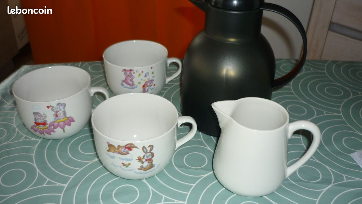 Petit Déjeuner + Cadeau (image 1)