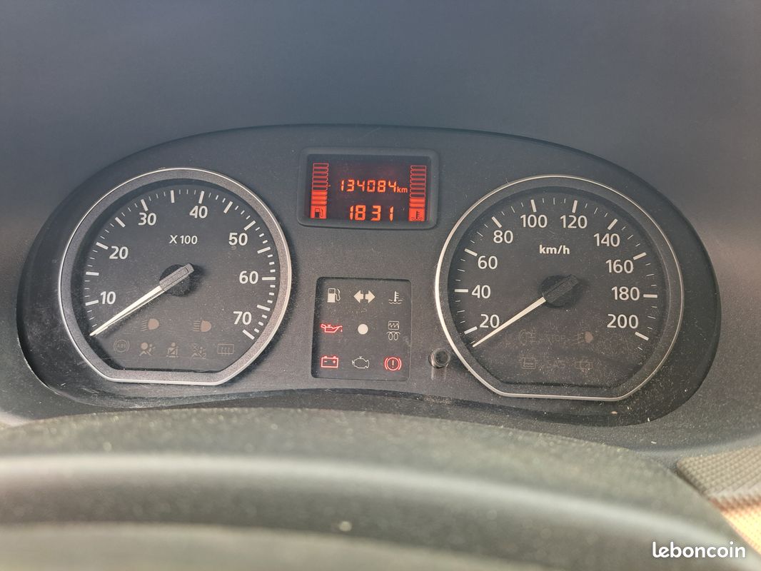 Dacia Sandero (image 20)