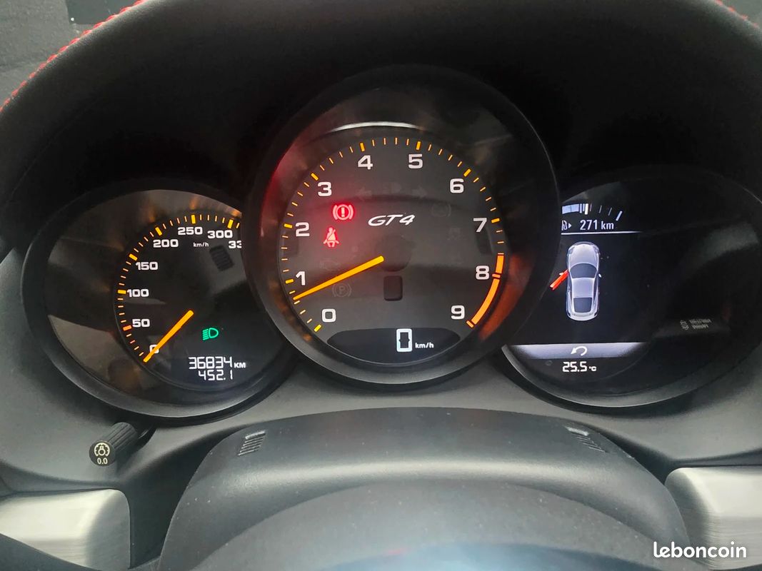 PORSCHE CAYMAN GT4 3.8i 385 (image 24)