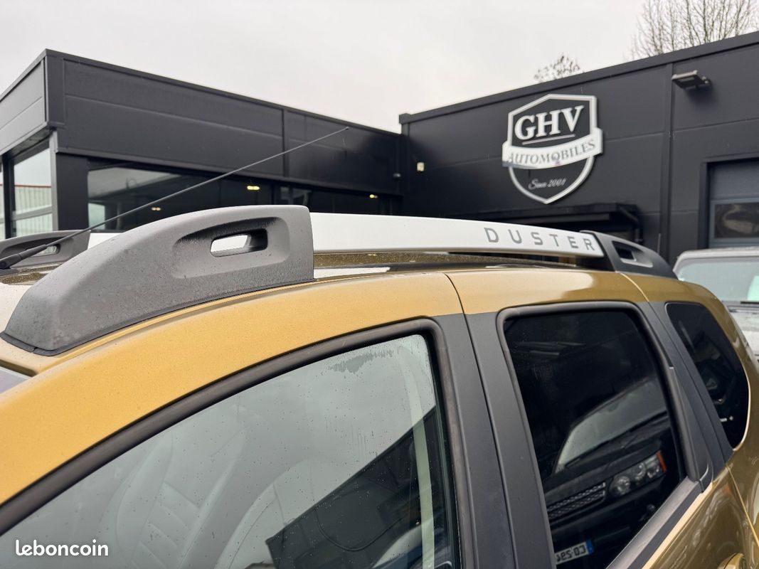 DACIA DUSTER Black Touch TCE 125Ch 4x2 (image 7)