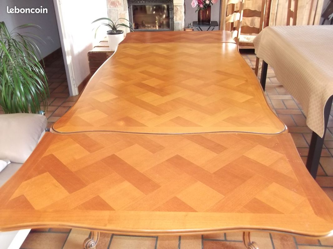 Table en bois tres bon etat (image 2)