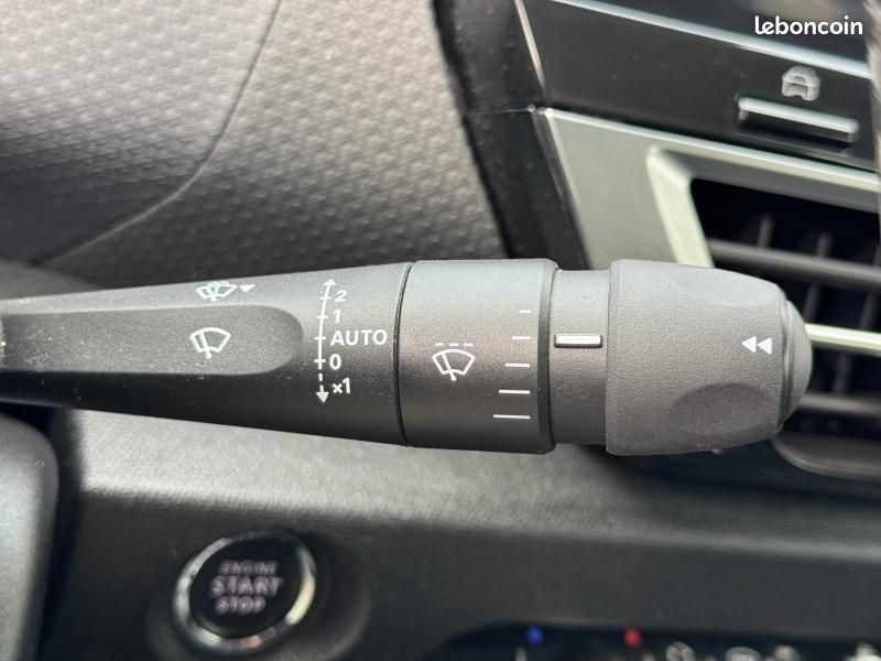 Citroen C4 BlueHDi 130 Shine EAT8 (image 22)