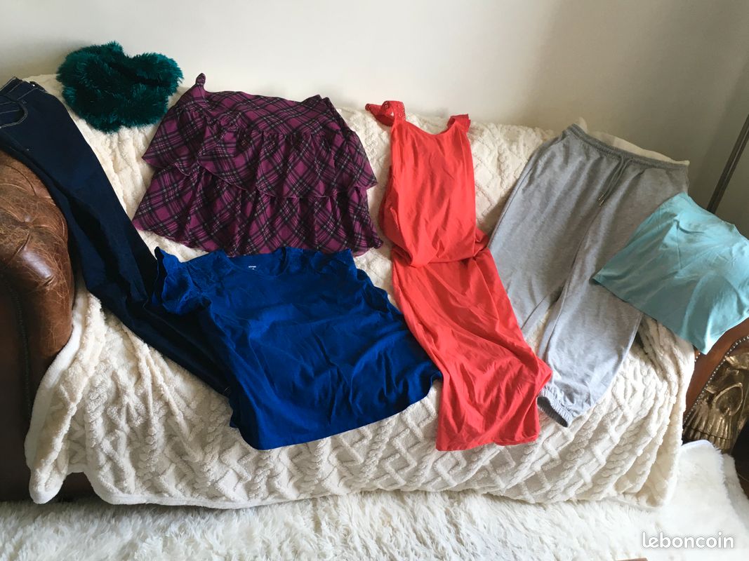 Lot de 7 vêtements et accessoires femme – taille 42 – avec robe jupe et pantalon – bon état (image 1)