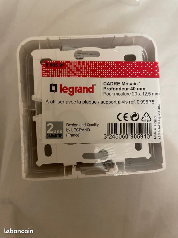 Cadre mosaïc Legrand (image 1)