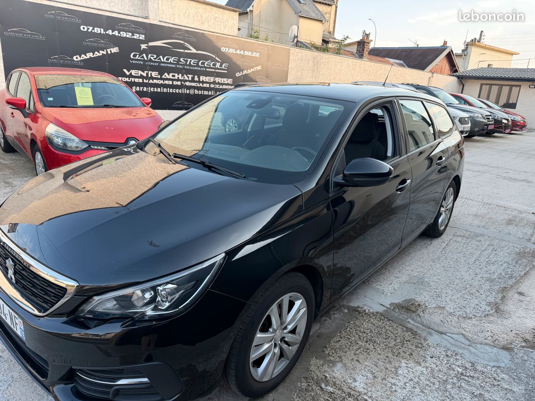 Peugeot 308 1.5 HDI 100 CH (image 1)