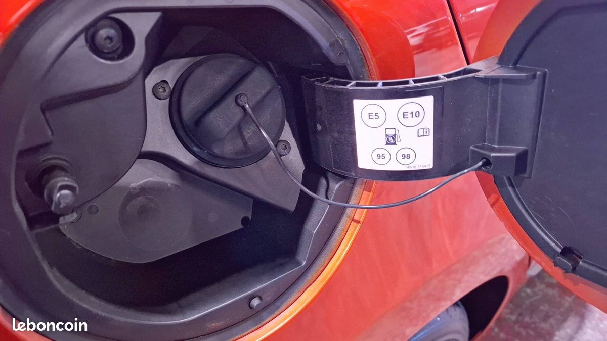 Renault clio e tech hybride 145 rs line (image 29)