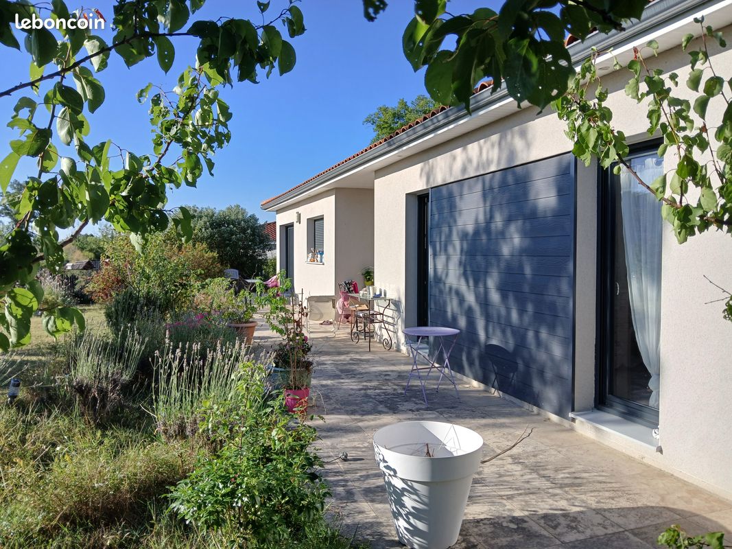 Maison 4 pièces 107 m² · à Mizérieux · 107,4 m² · 360 000 €