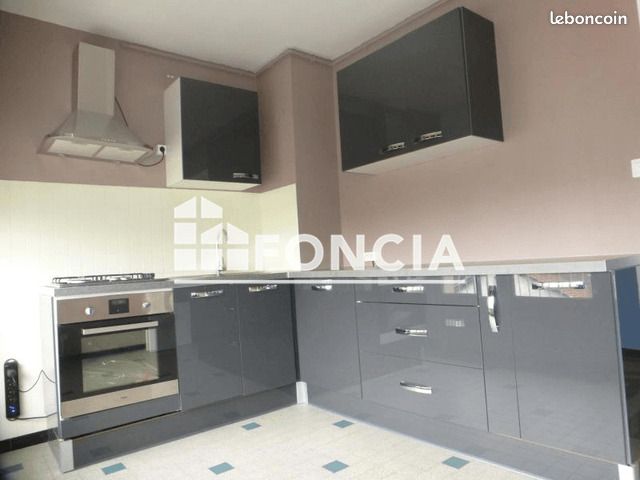 Appartement 2 pièces 48 m² · à Saint-Martin-d'Hères · 48 m² · 672 €