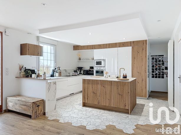 Maison 6 pièces 135 m²