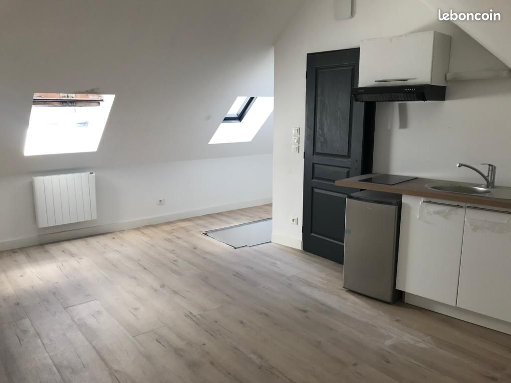 Appartement 1 pièce 15 m² · à Saint-Quentin · 15 m² · 348 €/mois