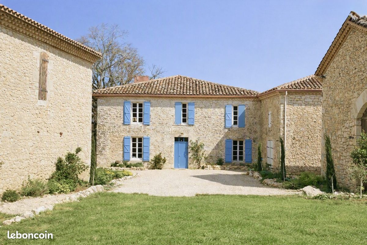 Maison 7 pièces 247 m² · à Lectoure · 247 m² · 895 000 €