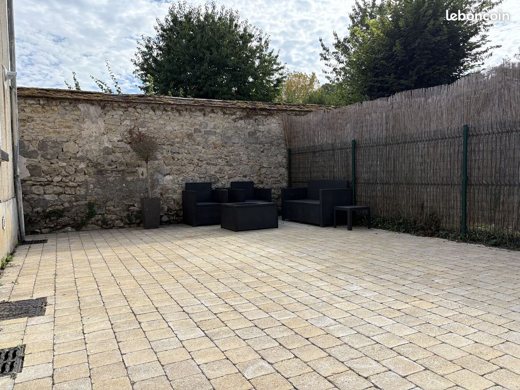 Maison 3 pièces 71 m² · à Gironville-sur-Essonne · 71 m² · 980 €/mois