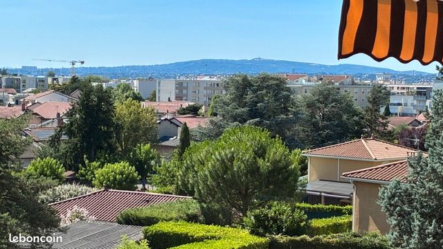 Appartement 3 pièces 67 m² · à Décines-Charpieu · 67 m² · 190 000 €