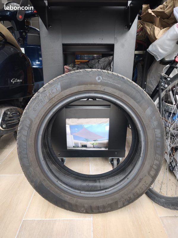 Pneu Michelin (image 1)