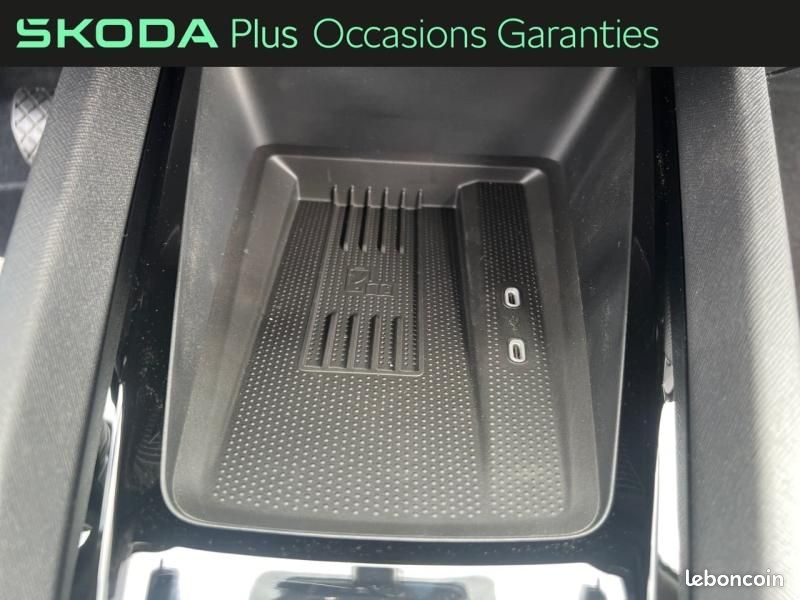 Skoda Octavia Combi 2.0 TDI SCR 150ch Selection DSG7 (image 23)