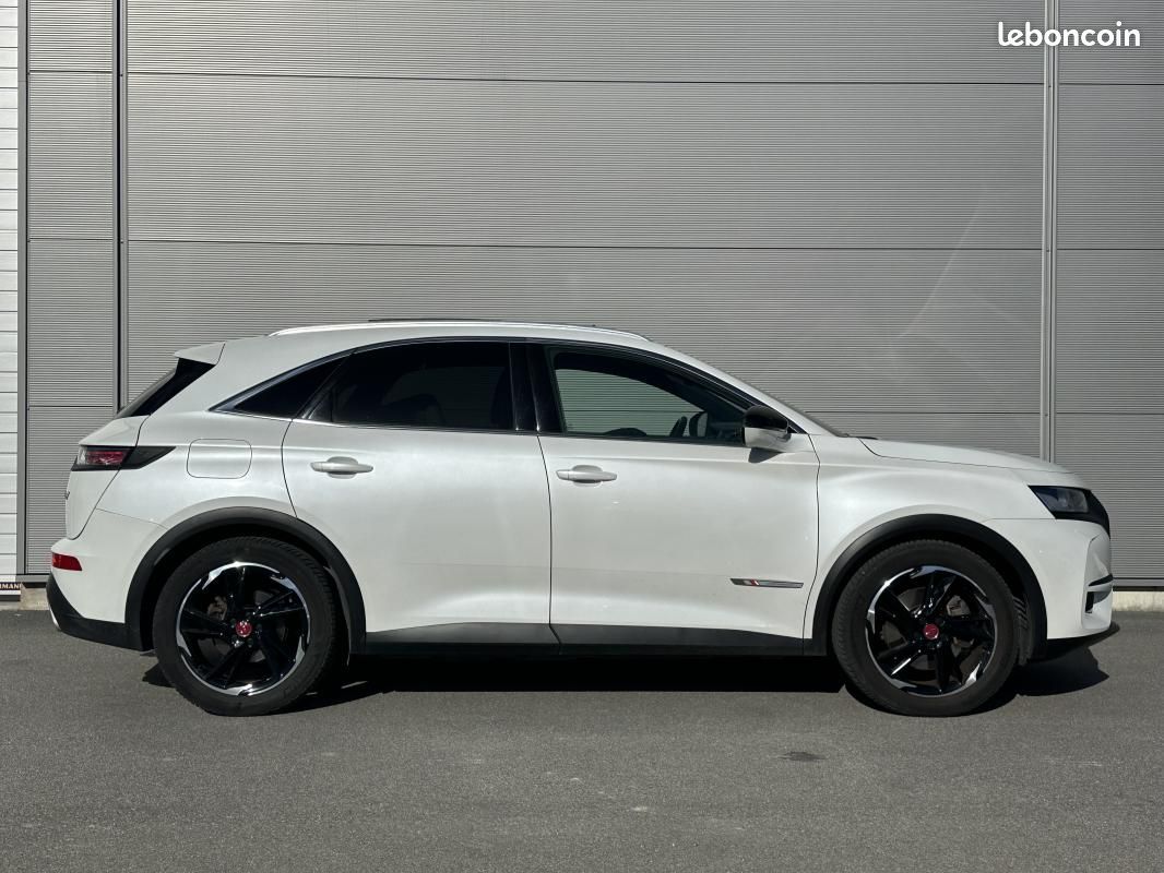 DS 7 Crossback DS7 ETENSE 1.6 300 CH 4X4 PERFORMANCE LINE TOIT OUVRANT ATTELAGE / 2ND MAIN SUIVI ... (image 2)