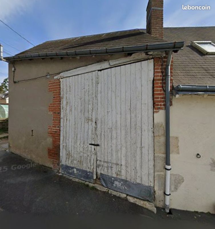Maison 1 pièce 85 m² · à Veuzain-sur-Loire · 85 m² · 28 500 €