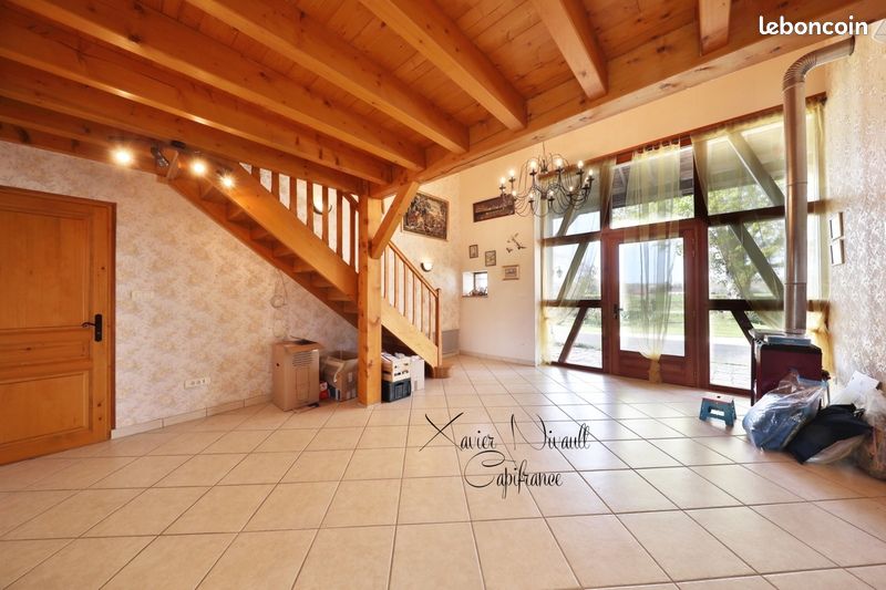 Maison 5 pièces 163 m² · à Mantenay-Montlin · 163 m² · 279 000 €