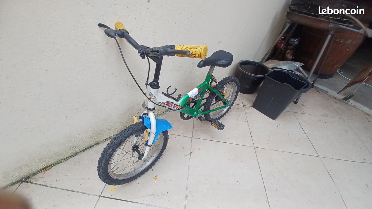 Vélo enfant (image 1)