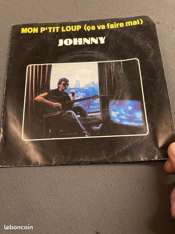 Album vinyle 45 t johnny Hallyday (image 1)