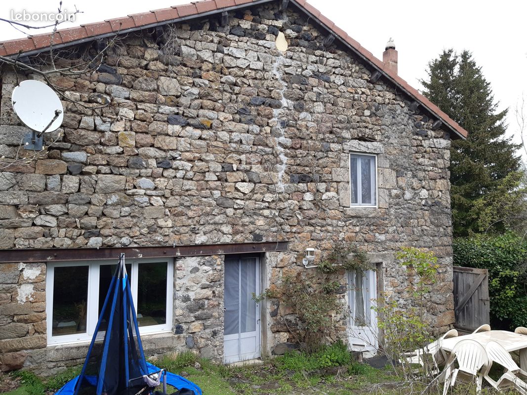 Maison 4 pièces 90 m² · à Coucouron · 90 m² · 129 000 €