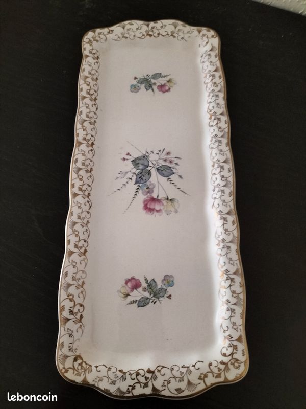 Lot d'assiettes à dessert et de plats en faïence de Sarguemines, en très bon état (image 4)
