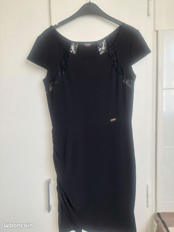 Robe Guess XS/S,rr (image 1)