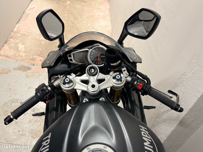 Triumph Daytona 675 R ABS 2016 675R (image 3)