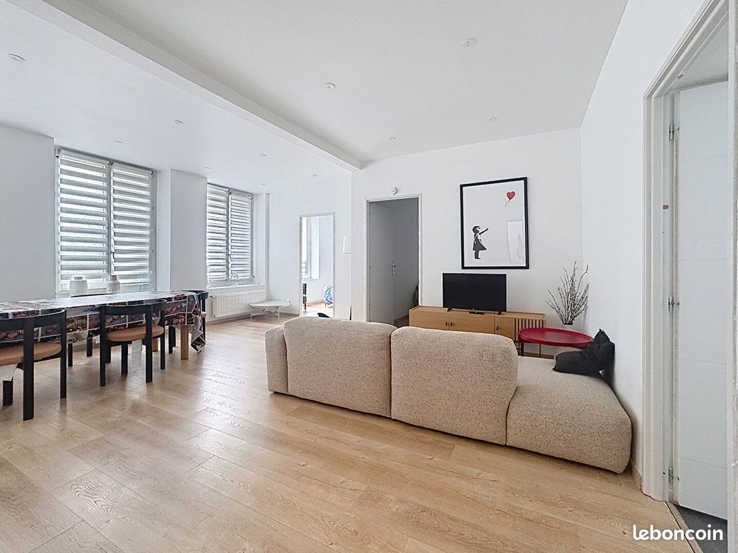 Appartement 3 pièces 75 m² · à Calais · 75 m² · 1 200 €