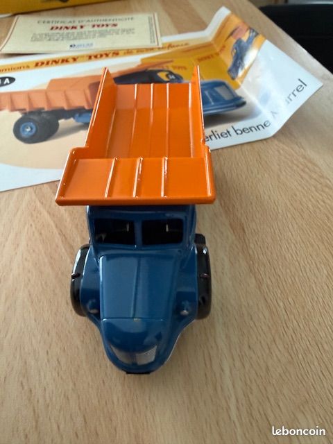 Camion benne dinkytoys lot 98a (image 3)