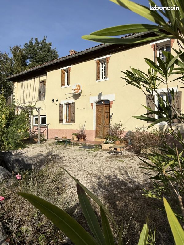 Maison 10 pièces 252 m² · à Boulogne-sur-Gesse · 252 m² · 350 000 €