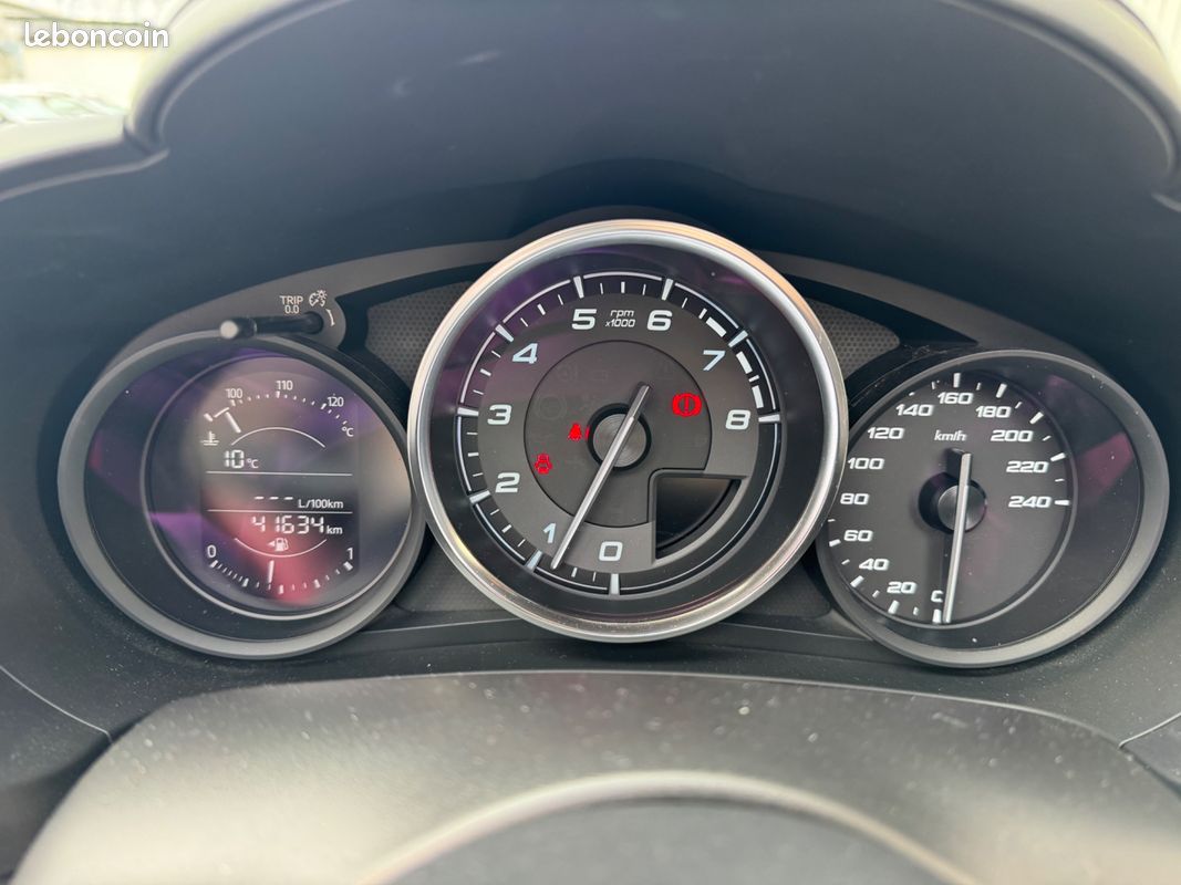 FIAT 124 SPIDER 1.4L MULTIAIR 140CH LUSSO PLUS / CAMERA DE RECUL + GPS + INTERIEUR CUIr (image 16)