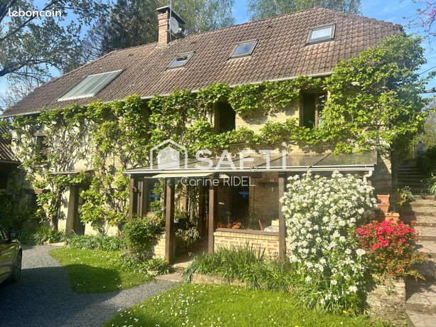 Propriété 6 pièces 155 m²